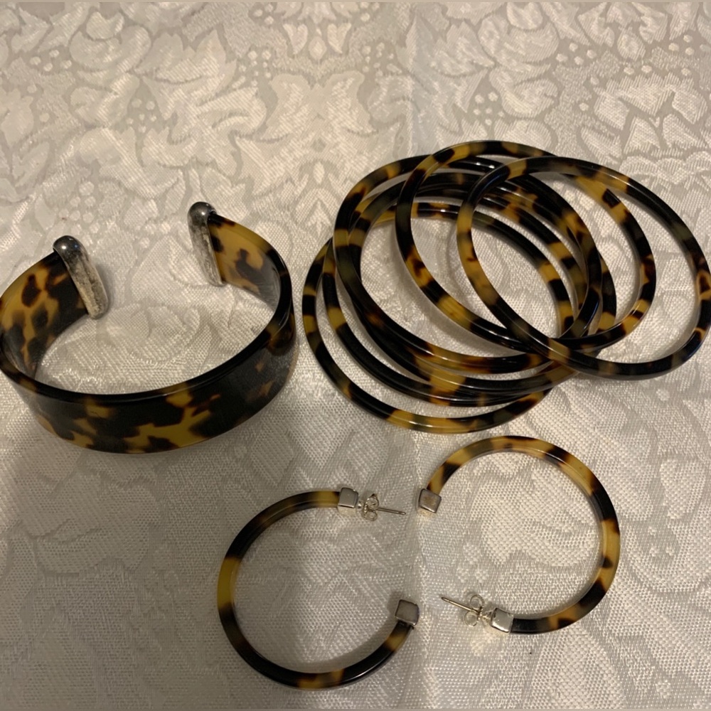 Tortoise Shell Plastic Set Earring/ Cuff/Bangle - image 2